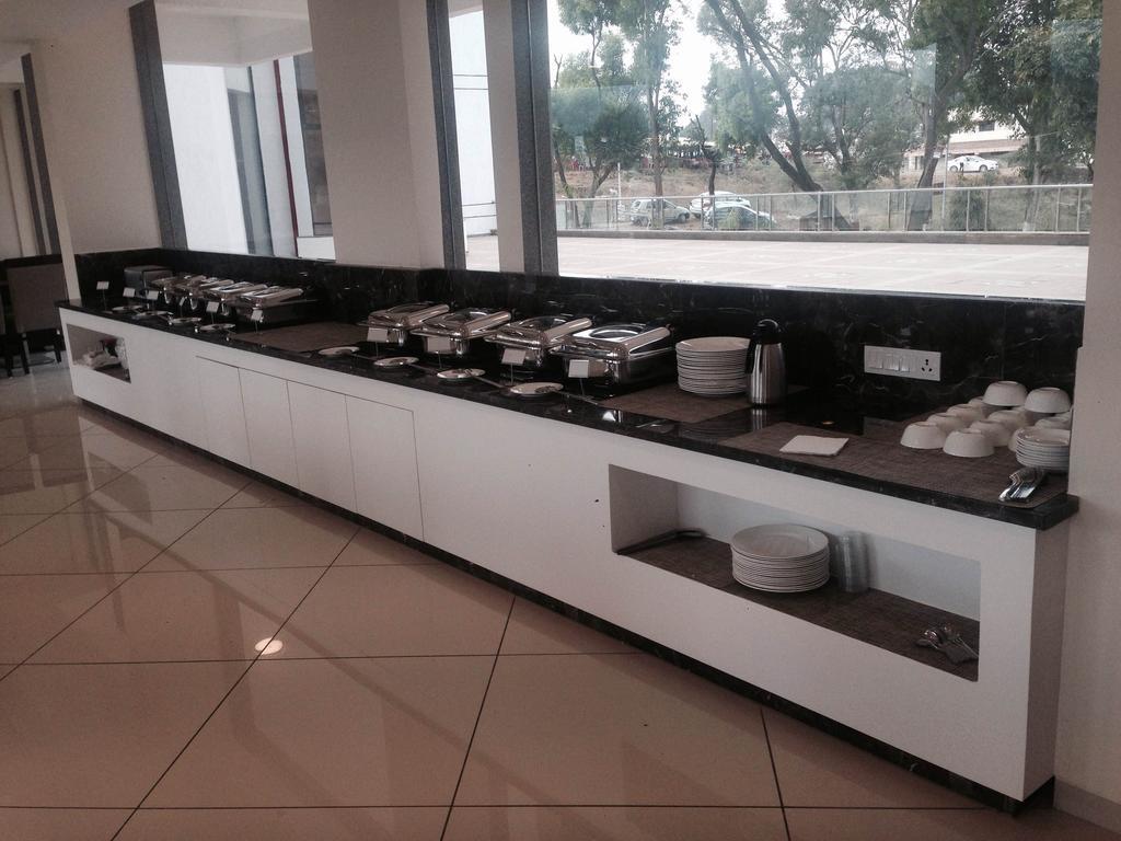 Hotel Lake View Saputara Dış mekan fotoğraf